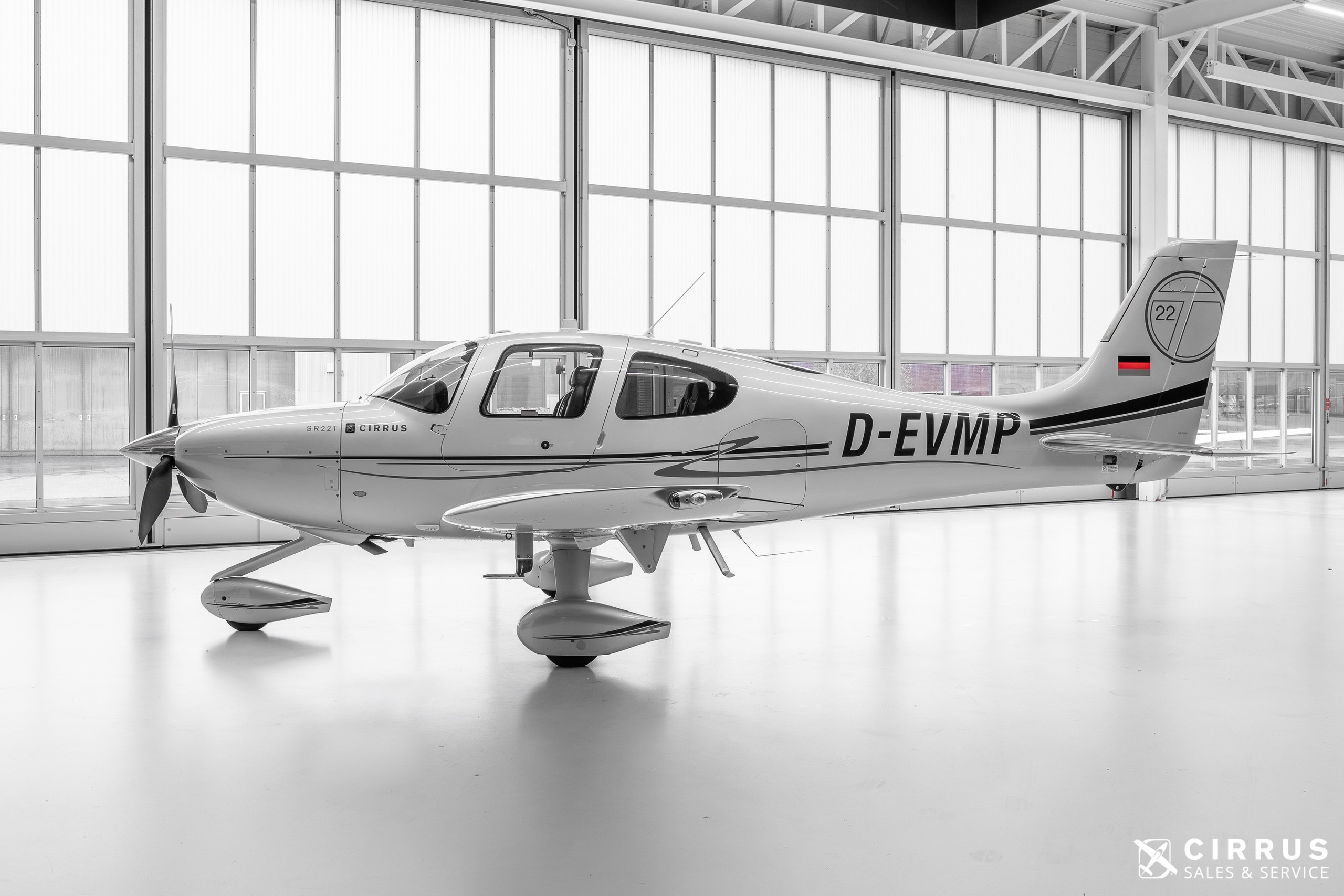 Cirrus SR22T G3 GTS D-EVMP - CD Aircraft GmbH